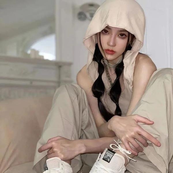 莫茜